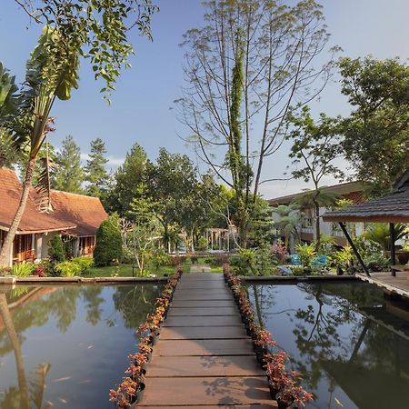 The Village Resort Богор Екстер'єр фото